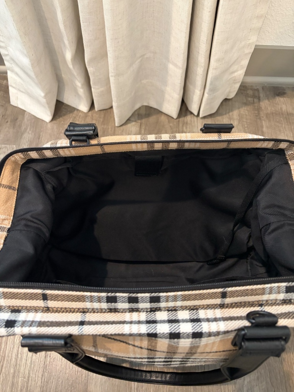 beis weekender - Picture 3 of 4